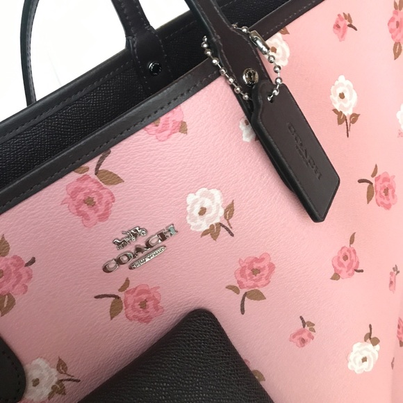 🌹🌸coach reversible tote shoulder bag/large - Picture 3 of 6